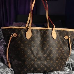 Louis Vuitton Neverfull